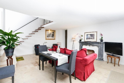 Spanish Steps Regal Penthouse image 13