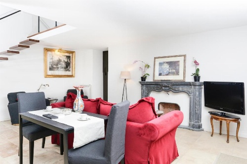 Spanish Steps Regal Penthouse image 18