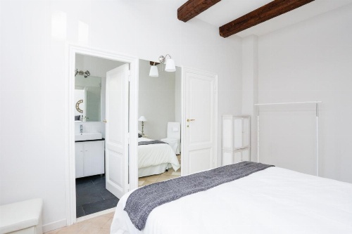 Spanish Steps Regal Penthouse image 37