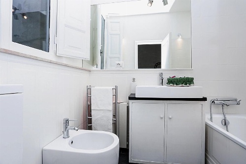 Spanish Steps Regal Penthouse image 40